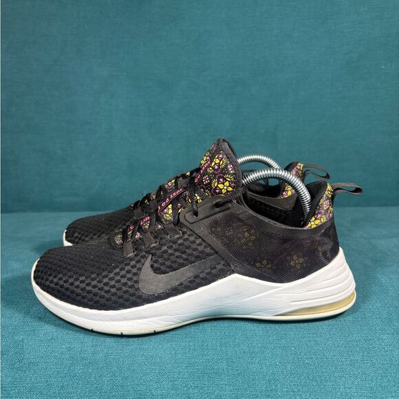 Nike Shoes Women's 9.5 Air Max Bella TR 2 Running Black Floral - Picture 1 of 8